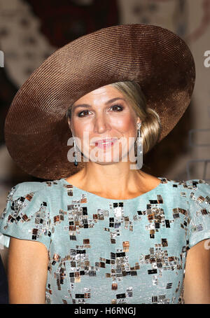 Perth, Australie. 06Th Nov, 2016. Perth, 01-11-2016 La Reine Máxima visite à l'Université Curtin 2e jour de la 5-jours Statevisit à l'Australie de Sa Majesté le Roi Willem-Alexander et SA MAJESTÉ LA REINE Máxima Photo : PRE/Albert Nieboer /Point de vue Out/aucun service de fil/dpa/Alamy Live News Banque D'Images