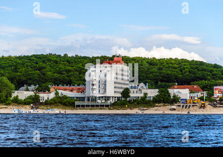 Ville Ville de bord de plage la plage mer ocean view woods place aux autochtones de la côte de la zone forestière de transport maritime mer salée Banque D'Images