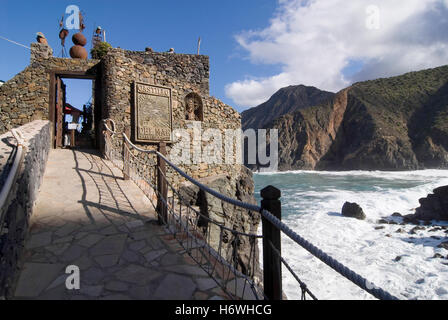 Castillo del Mar sur la plage Playa de Vallehermoso, sur le secteur de l'île de La Gomera, Espagne, Europe Banque D'Images