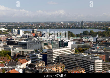 Vue depuis la tour de l''église Saint-Michel vers l'Intérieur et de l'Alster, Hamburg lac Alster extérieur Banque D'Images