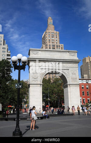 Washington Square Park, Greenwich Village, Manhattan, New York, USA Banque D'Images