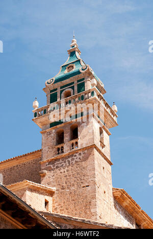 Blue belle beauteously religion voyage nice ville ville culture pierre couleur maison de vacances locations de vacances vacances cathédrale Banque D'Images