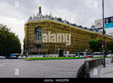 MADRID, ESPAGNE - 25 octobre 2016 : Travaux de rénovation à la Banque d'Espagne Banque D'Images