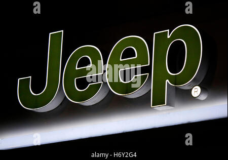 Logo das der Marke 'Jeep', Berlin. Banque D'Images