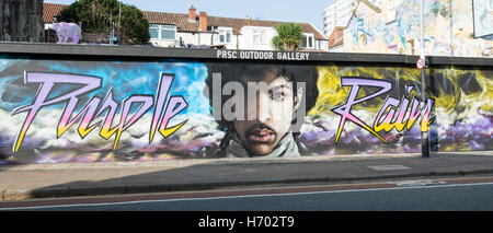 Hommage au prince par paintsmiths Stokes Croft, Bristol Banque D'Images