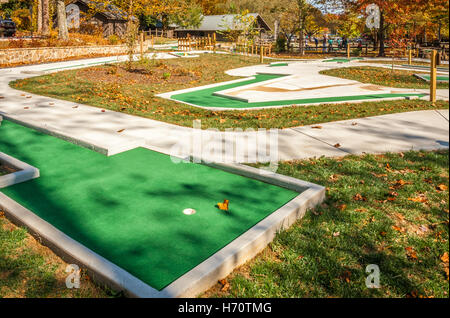 Golf miniature au parc d'état de Vogel, dans le nord-est de la Blue Ridge Mountains près de Blairsville. Banque D'Images