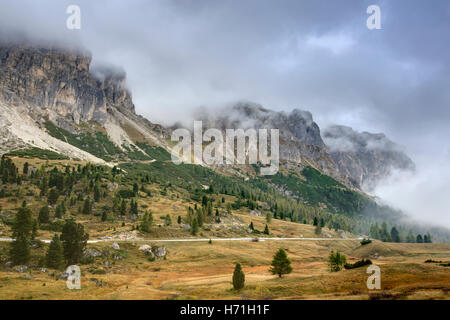 Dolomites italiennes près de Cortina d'Ampezzo Italiano Dolomiti Vicino Cortina d'Ampezzo Banque D'Images