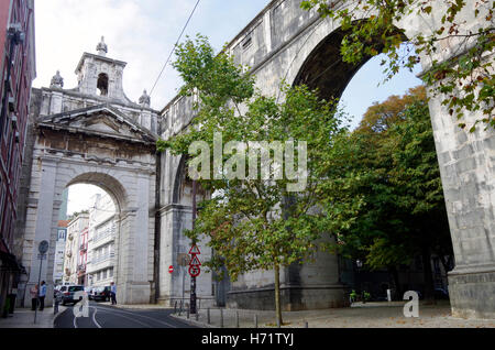 Lisbonne, Aguas Livres, l'aqueduc de l'eau potable pure Banque D'Images