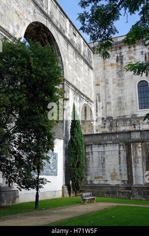 Lisbonne, Aguas Livres, l'aqueduc de l'eau potable pure Banque D'Images