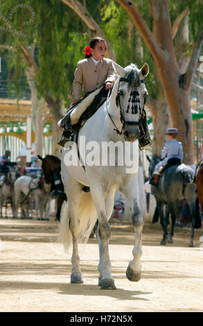 Au cours d'une scène espagnole traditionnelle Feria festival dans la ville andalouse Utrera, Espagne, Europe Banque D'Images