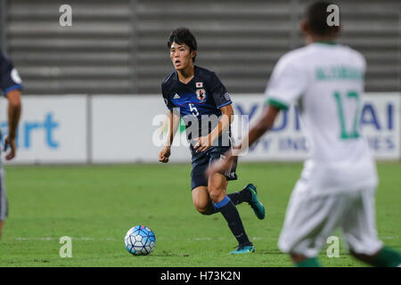 Riffa, Bahreïn. 30Th Oct, 2016. Takehiro Tomiyasu (JPN) Football/soccer : AFC U-19 Championship Bahreïn 2016 match final entre le Japon 0(5-3)0 à l'Arabie saoudite Bahrain National Stadium à Al Manamah, Bahreïn . © AFLO/Alamy Live News Banque D'Images