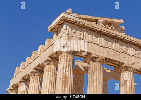 Détail de temple du Parthénon sur l'acropole d'Athènes Banque D'Images