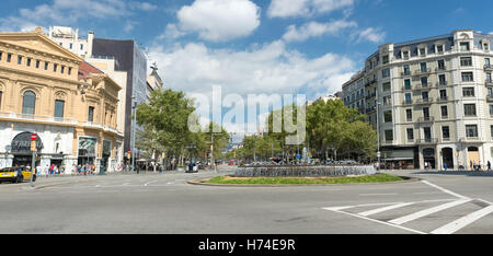 Barcelone, Espagne- 6 août 2016 : Gran Via de les Corts Catalanes. Banque D'Images