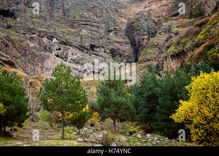 Qvabebi Vanis monastère de la grotte en Géorgie, construites au 8ème siècle Banque D'Images