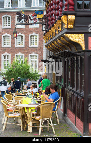 Cafe à Markt, Aix-la-Chapelle, Rhénanie du Nord-Westphalie, Allemagne Banque D'Images