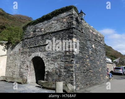 L'ancien four à chaux, Village de Boscastle, Cornwall, England, UK Banque D'Images