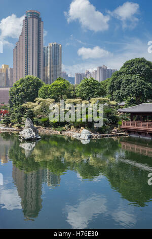Nan Lian Garden Public, Chi Lin Nunnery, Hong Kong, Chine Banque D'Images