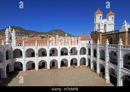 La belle église blanche de San Felipe Neri, Sucre, Bolivie Banque D'Images