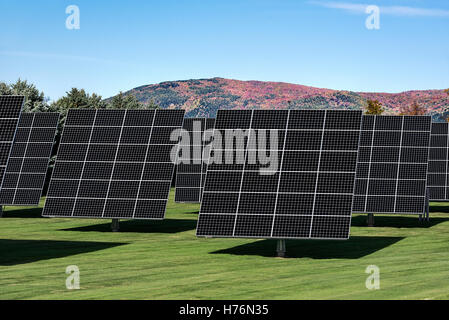 Ferme solaire, Vermont, Etats-Unis Banque D'Images