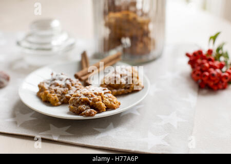 Biscuits aux flocons d'avoine et à la citrouille à la cannelle Banque D'Images