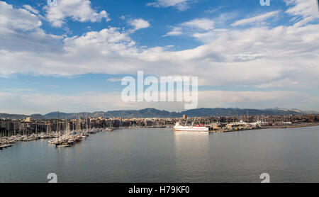 Yachts à marina sur Palma de Majorque en Espagne Banque D'Images