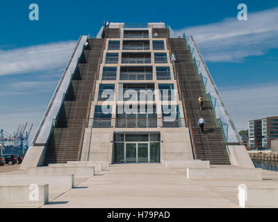 Dockland bâtiment de bureaux à Hambourg, Allemagne. Banque D'Images