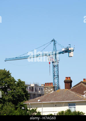 Grand pont roulant travaillant sur Centenary Quay à Rockfield, Southampton, Hampshire, Royaume-Uni Banque D'Images