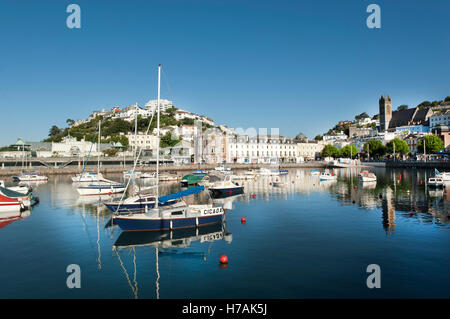 Torquay, Devon port intérieur par un beau jour de la fin de l'été, Banque D'Images