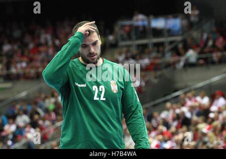 Gdansk, Pologne 3 novembre 2016 2018 Qualification Championnat d'Europe des hommes. Pologne / Serbie match à ERGO arena sports hall à Gdansk. Hiba (22) en action pendant le jeu est vu. Credit : Michal Fludra/Alamy Live News Banque D'Images