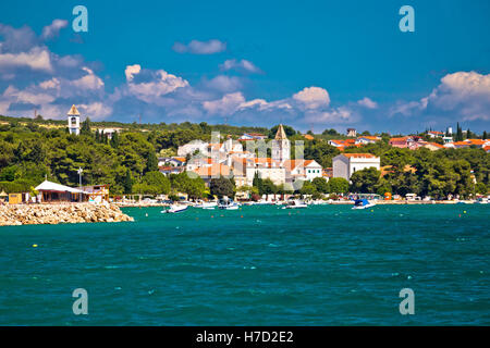 Village côtier de Sveti Filip i Jakov vue front de mer, la Dalmatie, Croatie Banque D'Images