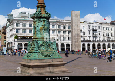 Rathausmarkt (Place de l'Hôtel de Ville), Hambourg, Allemagne Banque D'Images