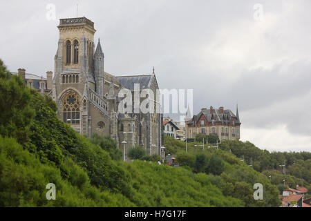 L'église Sainte-Eugénie de Biarritz (France). Banque D'Images