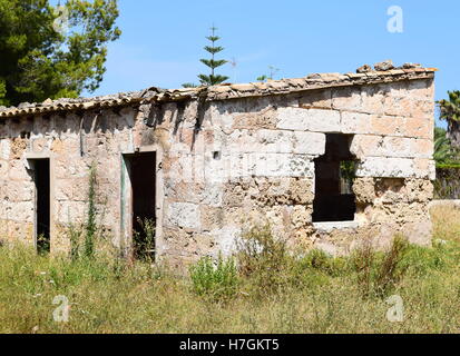 Dans une ruine Spainsh ville fantôme. Banque D'Images