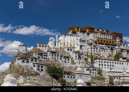 Thikse Monastery, le Gompa largets en Europe centrale le Ladakh et noté pour ressembler à du Palais du Potala à Lhassa Banque D'Images