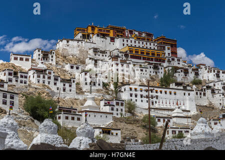 Thikse Monastery, le Gompa largets en Europe centrale le Ladakh et noté pour ressembler à du Palais du Potala à Lhassa Banque D'Images