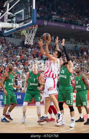 Belgrade, Serbie. Le 04 novembre, 2016 : Bjelica Milko Crvena Zvezda en action au cours de la Turkish Airlines EuroLeague 2016/2017 Saison régulière Journée 5 match entre le stade Crvena Zvezda Belgrade et MTS Baskonia Vitoria Gasteiz Kombank Arena sur Novembre 04, 2016 à Belgrade, Serbie. Credit : Nikola Krstic/Alamy Live News Banque D'Images