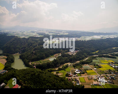 Vue aérienne de la terrasse donnant sur la rivière, Numata City, Préfecture de Gunma, Japon Banque D'Images