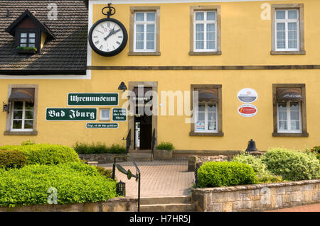 Uhrenmuseum museum et coffeehouse, Bad Iburg, Osnabruecker Pays Région, Basse-Saxe Banque D'Images