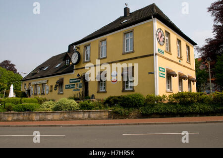 Uhrenmuseum museum et coffeehouse, Bad Iburg, Osnabruecker Pays Région, Basse-Saxe Banque D'Images