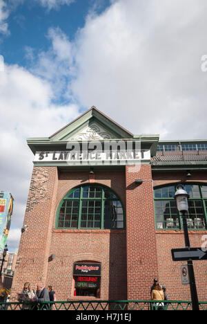 L'extérieur de l'histoire, le fleuve Saint-Laurent à l'angle du marché de l'avant et rues Jarvis, au centre-ville de Toronto, Ontario Canada Banque D'Images