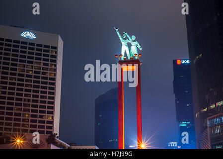 Statue de bienvenue au coeur de la capitale de l'Indonésie à Jakarta. Banque D'Images