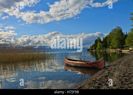 Un paysage magnifique au bord du lac d'Ohrid Banque D'Images