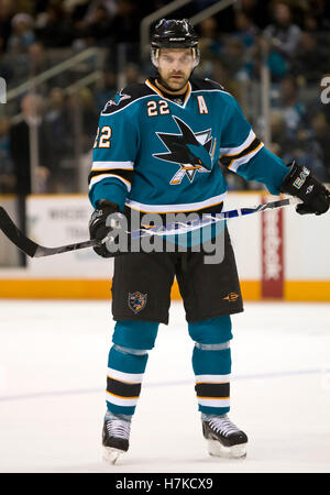 Le 11 décembre 2009, San Jose, CA, USA ; San Jose Sharks le défenseur dan Boyle (22) au cours de la première période contre les Stars de Dallas à Dallas. hp pavilion de san jose défait 3-2 au 11e round d'une fusillade. Banque D'Images