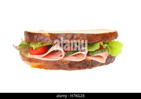 Sandwich à la salade de jambon coupé épais isolés contre white Banque D'Images