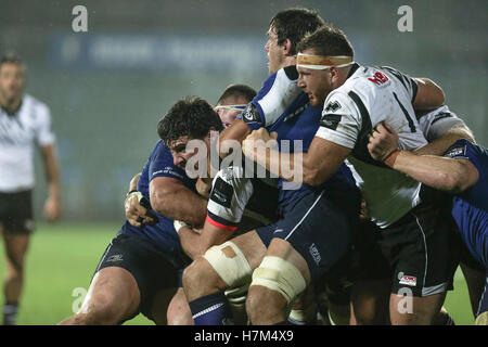 Parme, Italie. 05Th Nov, 2016. Le zèbre le capitaine George Biagi porte sur le maul lors du match contre le Leinster en Pro 12 Guinness © Massimiliano Carnabuci/Alamy news Banque D'Images