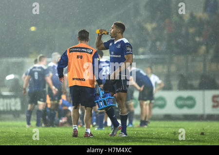 Parme, Italie. 05Th Nov, 2016. L'aile de Leinster Adam Byrne partitions trois fois lors du match contre le Zèbre en Pro 12 Guinness © Massimiliano Carnabuci/Alamy news Banque D'Images