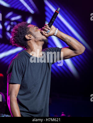Los Angeles, USA. 05Th Nov, 2016. Desiigner rappeur effectue au vrai Show 2016 présenté par du vrai 92,3 lors du Forum de Los Angeles, Ca © l'accès Photo/Alamy Live News Banque D'Images