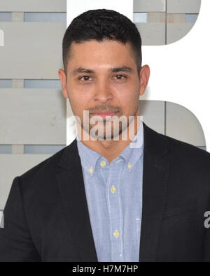 Arcadia, Californie, USA. 05Th Nov, 2016. Wilmer Valderrama assiste à la Breeders' Cup 2016 Championnats du monde à Santa Anita Park le 5 novembre 2016 à Arcadia, Californie. Crédit : l'accès Photo/Alamy Live News Banque D'Images