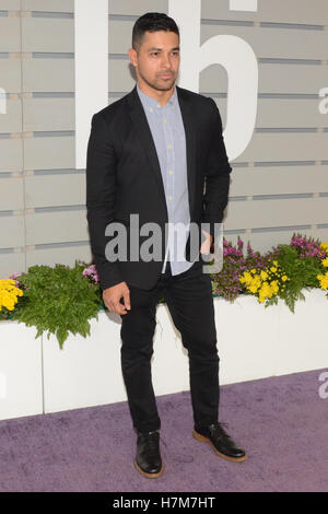 Arcadia, Californie, USA. 05Th Nov, 2016. Wilmer Valderrama assiste à la Breeders' Cup 2016 Championnats du monde à Santa Anita Park le 5 novembre 2016 à Arcadia, Californie. Crédit : l'accès Photo/Alamy Live News Banque D'Images