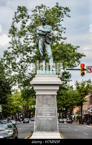 Statue en bronze d'Appomattox, South Washington Street et Prince Street, Alexandria, Virginia Banque D'Images